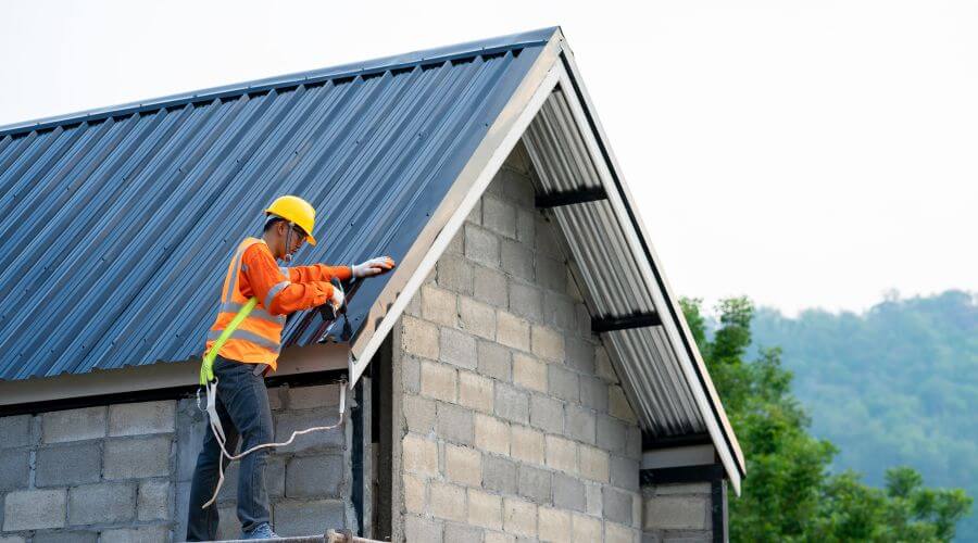Expert tile roof repair services in La Mesa, NM